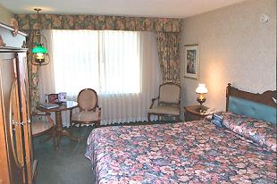 silver legacy hotel room picture